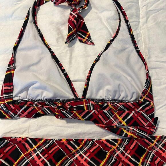 CATALINA - PLAID PINK/RED/BLK 2 - PC. SWIMSUIT SZ. L - Picture 2 of 4